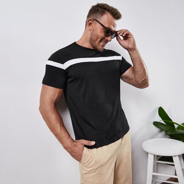 

Men Stripe Panel Tee, Black