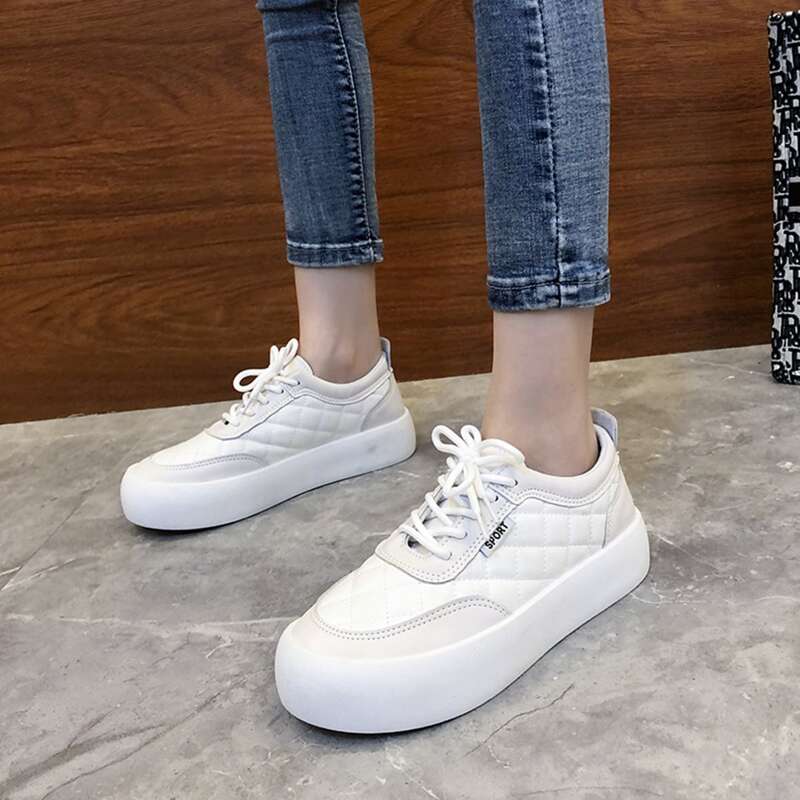 

Two Tone Quilted Skate Shoes, White