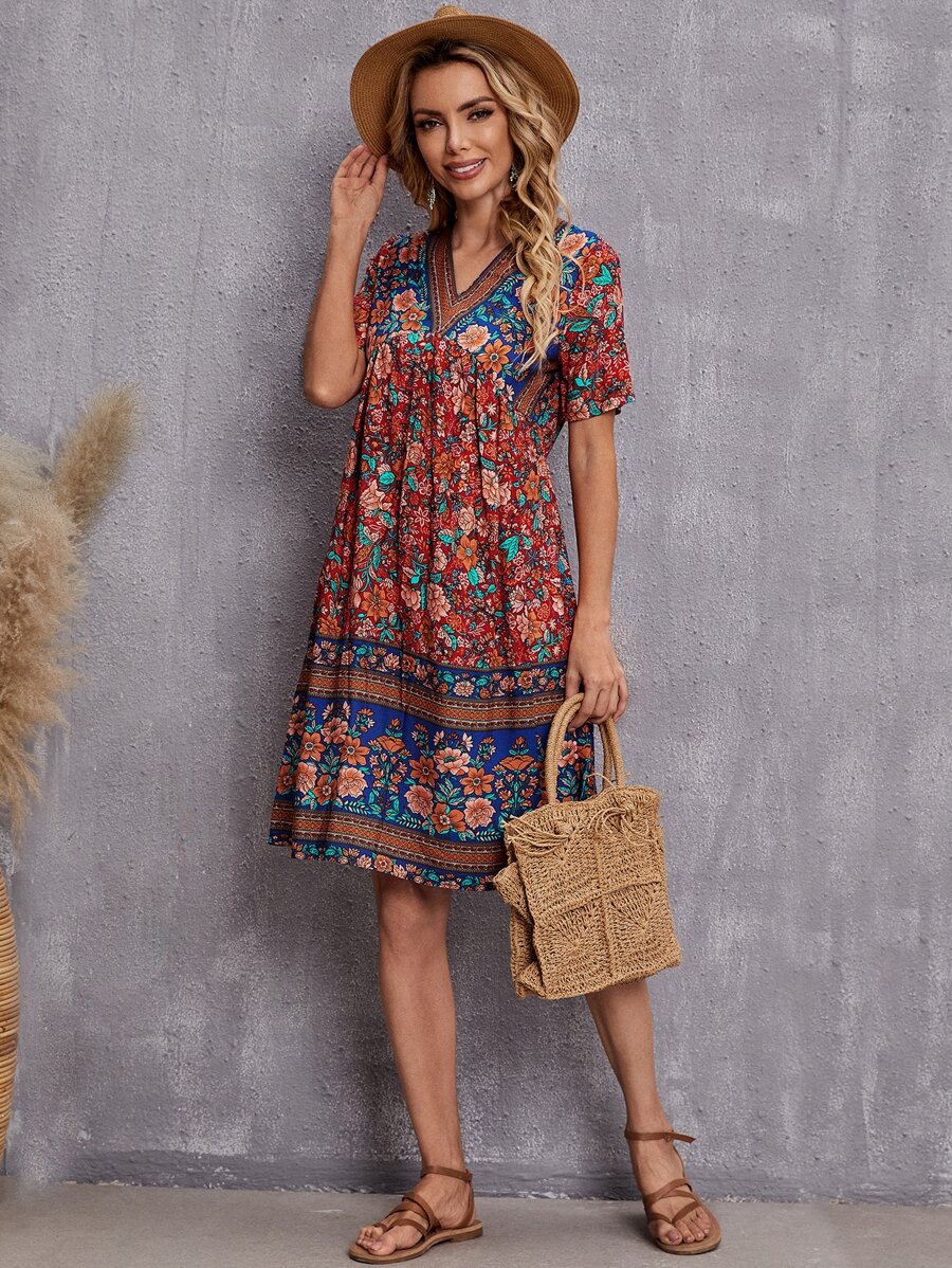 印花V領荷葉邊連衣裙