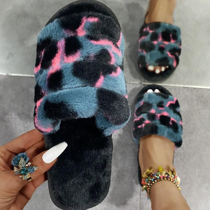 

Fluffy Flat Slippers, Multicolor