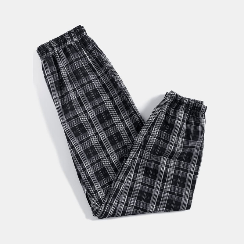 

Plaid Elastic Waist Pants, Black and white