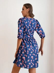 Aveloria Allover Floral Print V-neck Dress - Blue - View 2