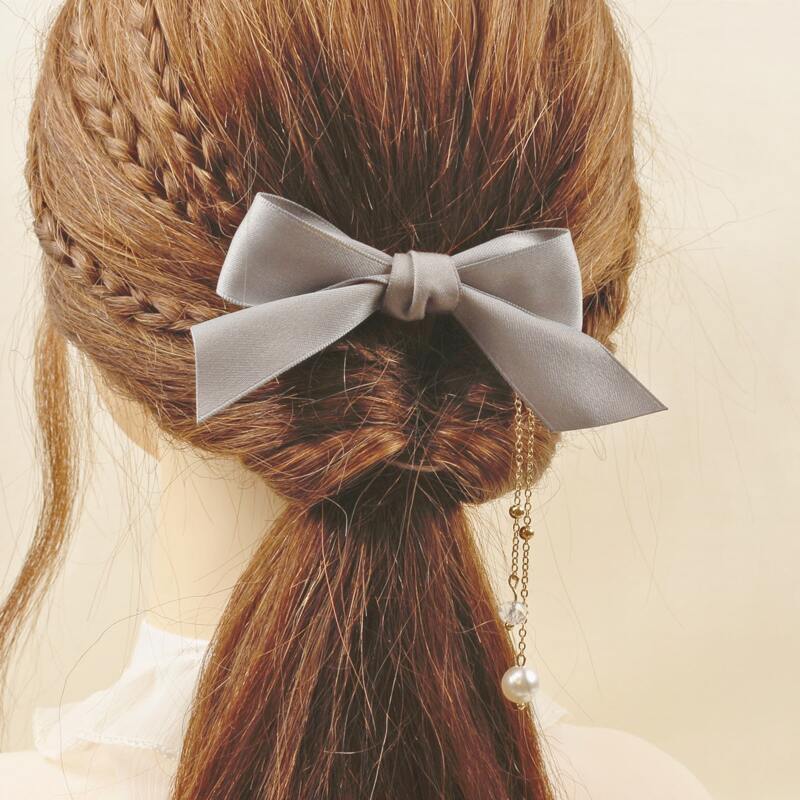 

Bow Decor Hair Clip, Grey