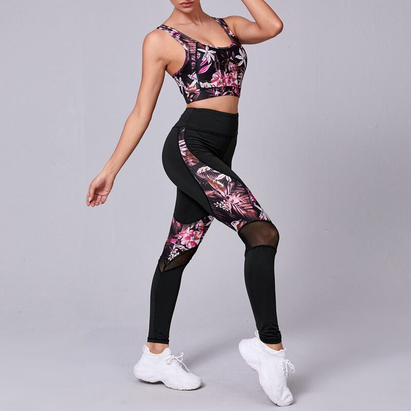 

Floral & Letter Graphic Sports Bra & Leggings Set, Multicolor