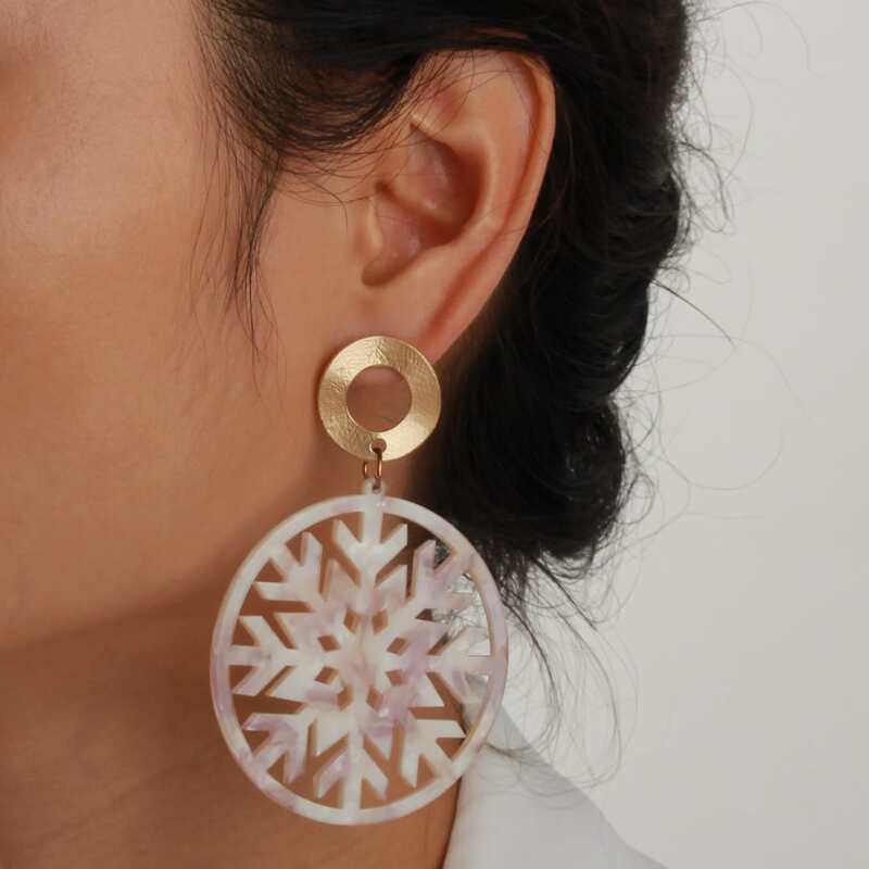 

Snowflake Drop Earrings, Mauve purple