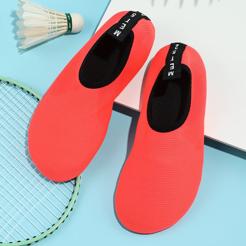 

Minimalist Slip On Water Shoes, Red