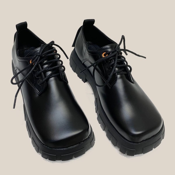 

Square Toe Lace-up Flats, Black