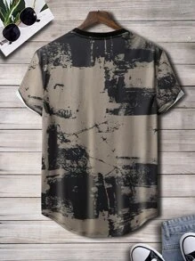 Manfinity Men Graphic Print High Low Tee - Multicolor - View 2