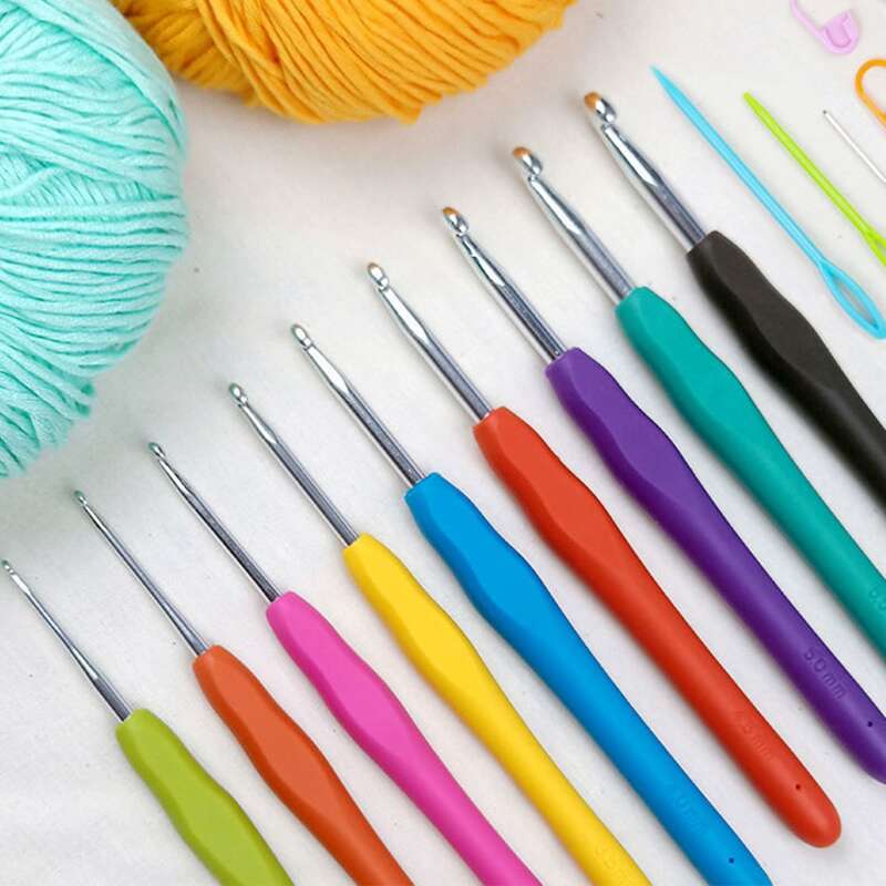 

1pc Random Color Crochet Hook, Multicolor