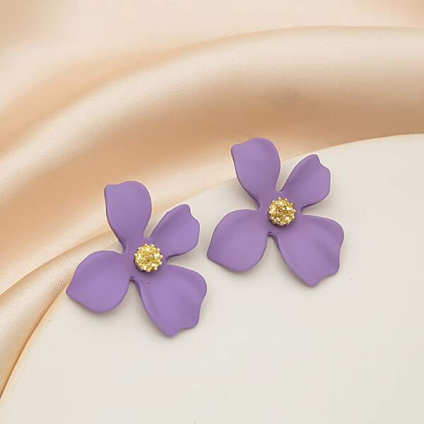 

Flower Design Earrings, Purple