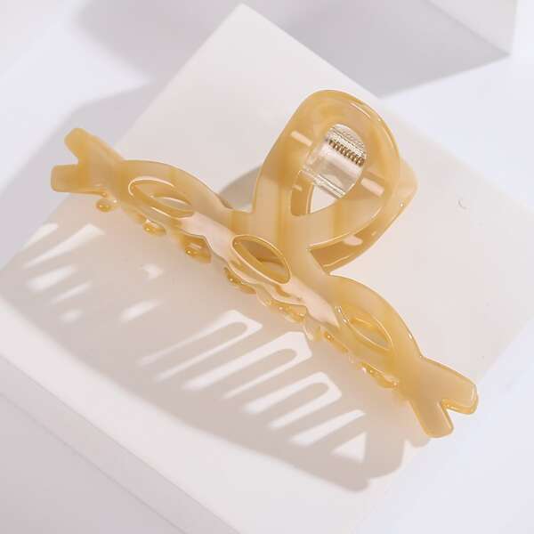 

Large Hair Claw, Yellow