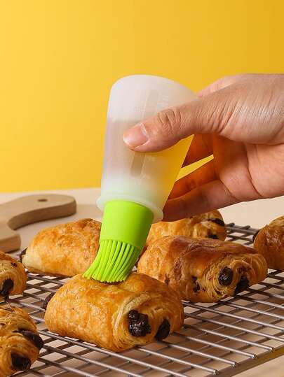 1pc Random Kitchen Accessory Tool Silicone BBQ Oil Brush Basting Brush Cake Butter Bread Pastry Brush Cooking Utensil Kitchen Gadget
