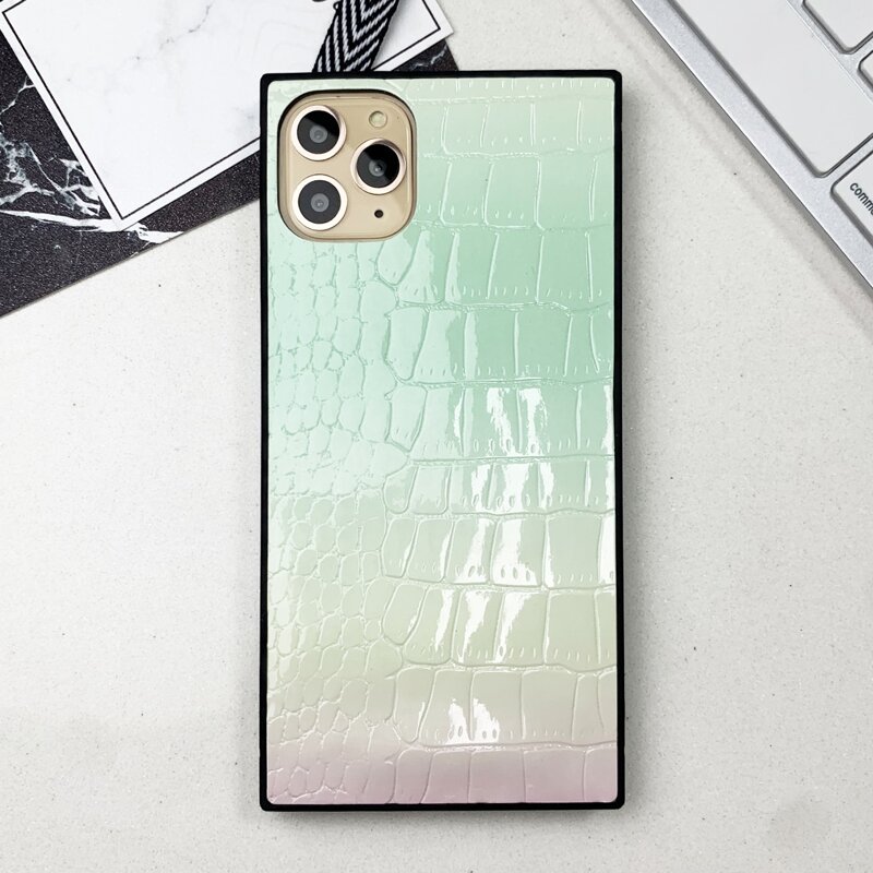 

Contrast Frame Croc Embossed Phone Case, Multicolor