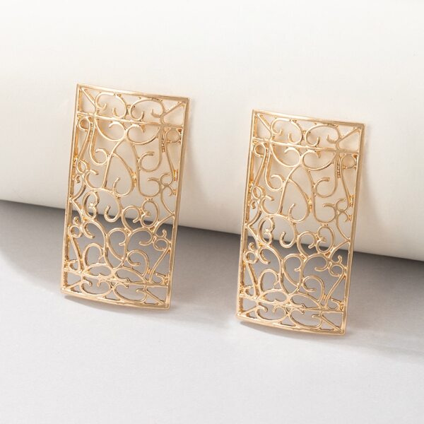 

Hollow Out Geo Decor Earrings, Gold