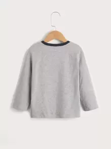 SHEIN 小男童星星和字母圖案運動衫和短褲套裝 - 彩色 - 查看 8