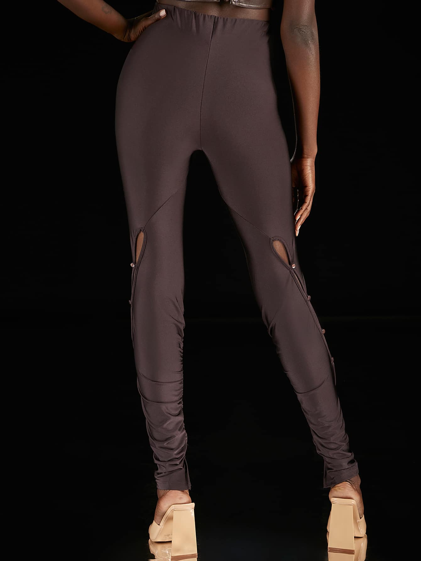 Penelope Ping Solid Button Detail Leggings - Coffee Brown - View 2