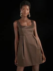 Penelope Ping 方領褶皺連衣裙 - 咖啡棕 - 查看 1