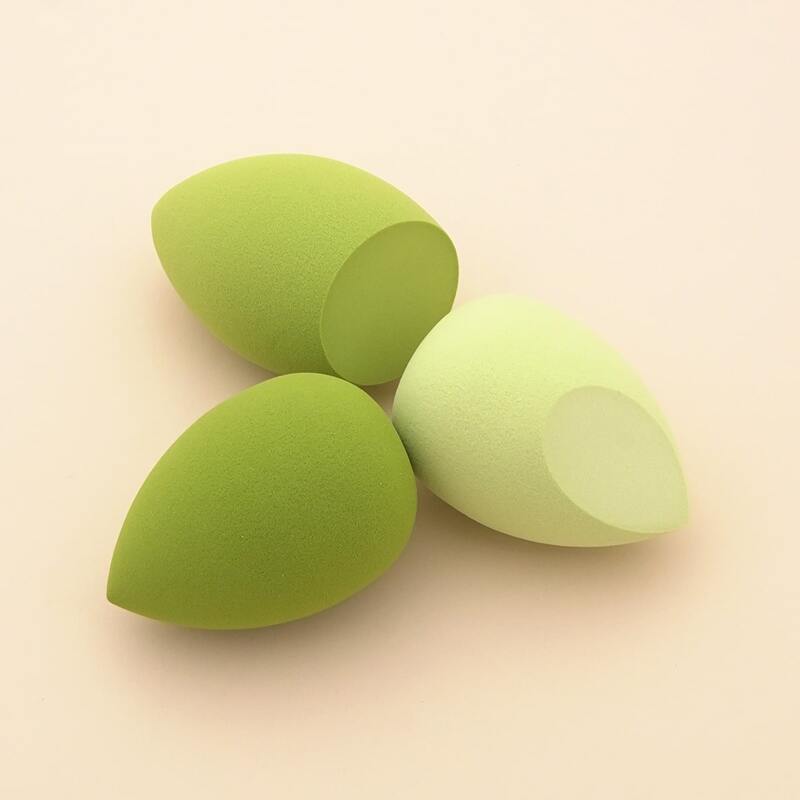 

3pcs Makeup Sponge & 1pc Storage Box, Green