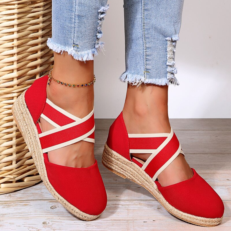 

Cross Strap Court Wedge, Red