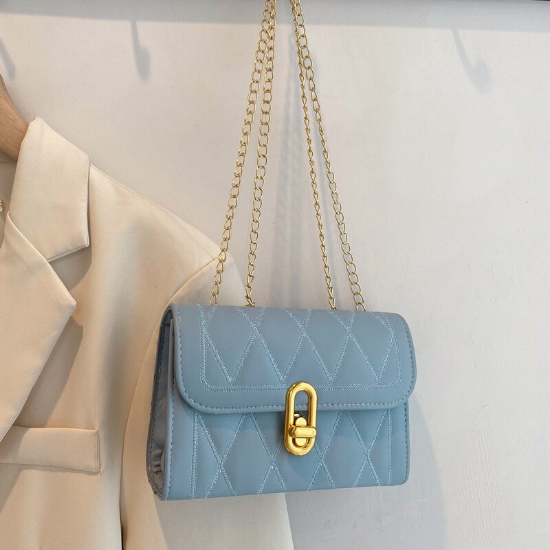 

Quilted Flap Chain Bag, Blue