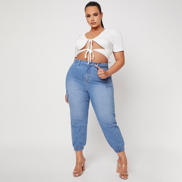 

Plus High Waist Flap Pocket Side Cargo Jeans, Light wash