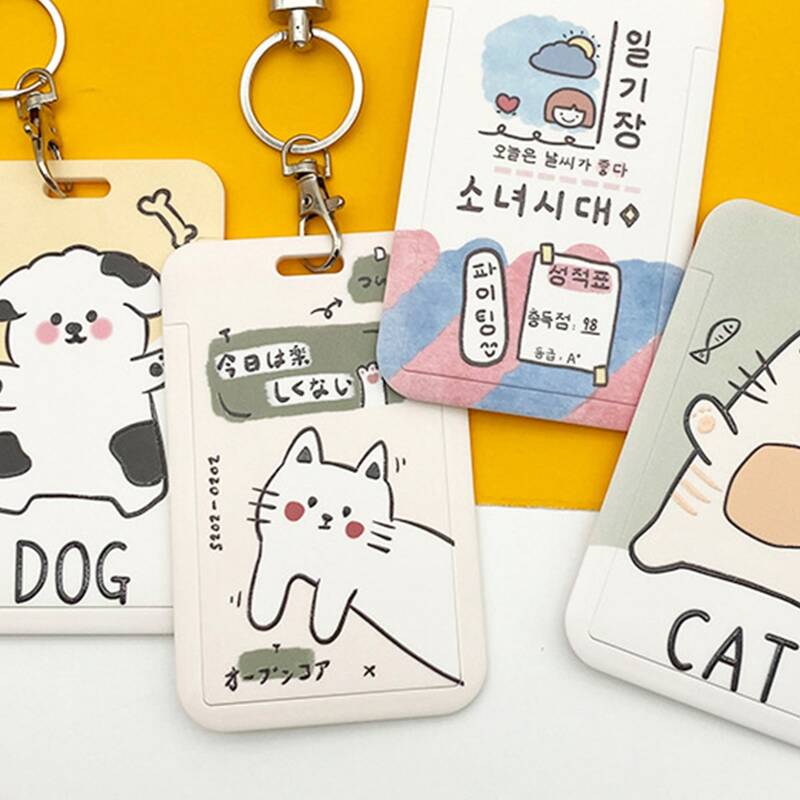 

1pc Cartoon Graphic Random Card Cover, Multicolor