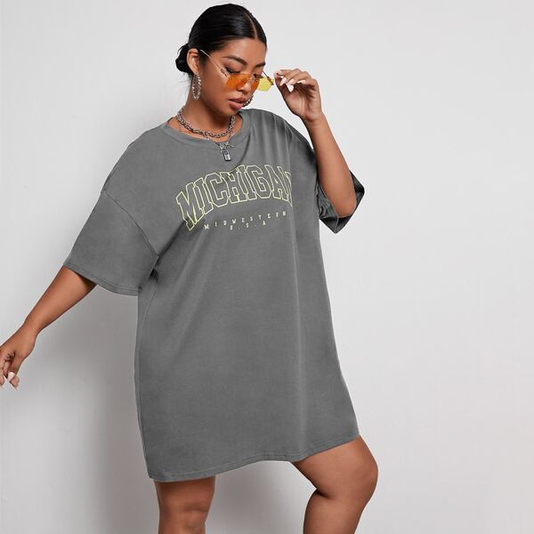 

Plus Letter Graphic Drop Shoulder Longline Tee, Grey