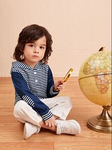 Áo nỉ bé trai Nút Đắp vá Sọc Giải trí - Xanh và trắng - Xem 6