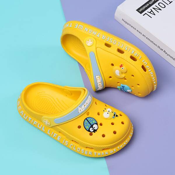 

Toddler Boys Cartoon Decor Vented Clogs, Yellow