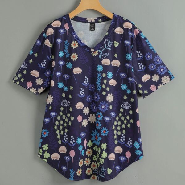 

Plus Floral V-neck Curved Hem Tee, Multicolor