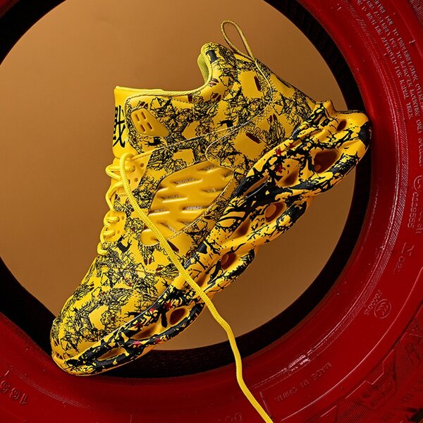 

Men Chinese Letter Graphic Lace-up Front Chunky Sneakers, Yellow