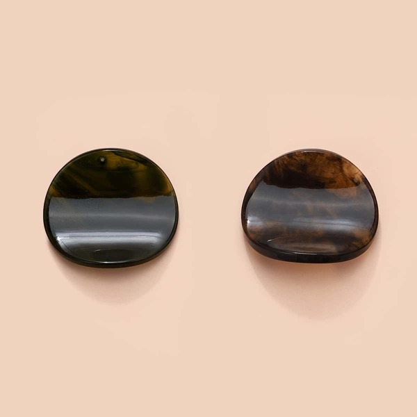 

Round Stud Earrings, Brown