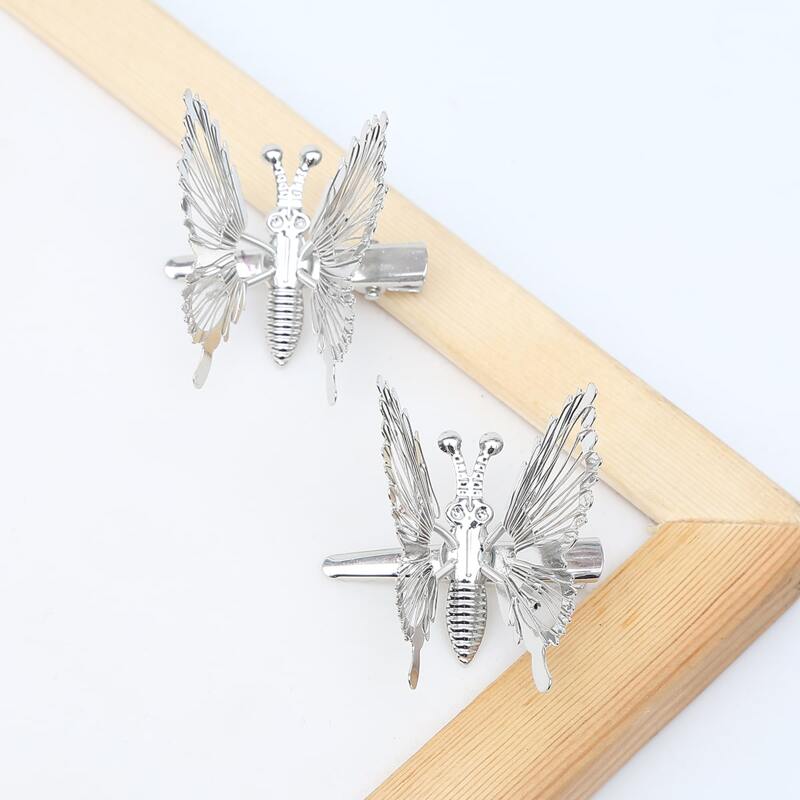 

2pcs Butterfly Decor Hair Clip, Silver