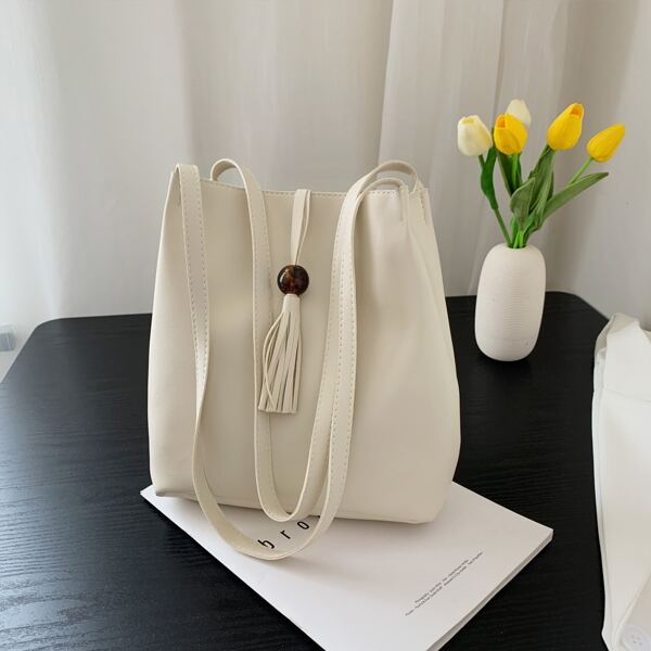 

Tassel Decor Shoulder Tote Bag, Beige