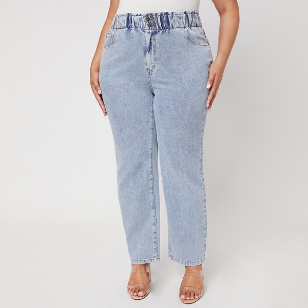 

Plus Slant Pocket Straight Leg Jeans, Light wash