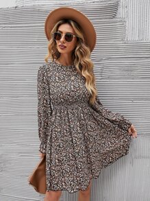 SHEIN VCAY 小碎花荷葉袖洋裝