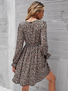 SHEIN VCAY 小碎花荷葉袖洋裝