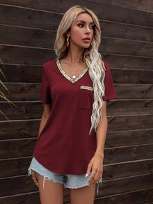 DEARCASE Contrast Sequin Pocket Patched Curved Hem Tee - Burgundy - View 5