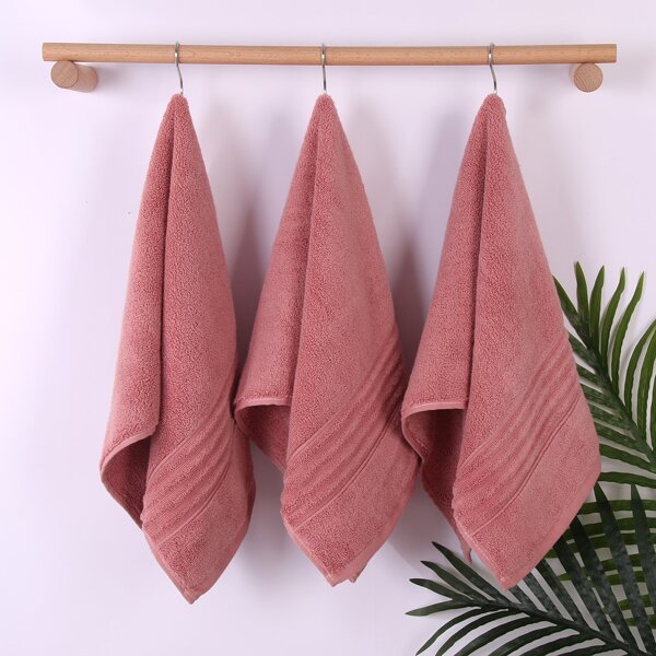 

1pc Solid Color Towel, Burgundy