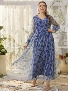 Plus Allover Floral Print V Neck Dress - Blue - View 3