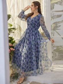 Plus Allover Floral Print V Neck Dress - Blue - View 5