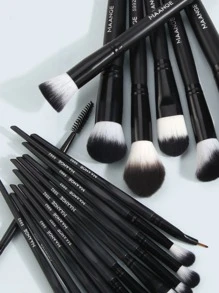 MAANGE 18件套专业化妆刷套装，带便携收纳盒，刷毛柔软，方便携带，包含粉底刷、眼影刷、晕染刷、眉刷等，是旅行化妆的理想之选。套装包含各种化妆刷，是化妆礼盒的理想之选。 - 黑色 - 查看 5