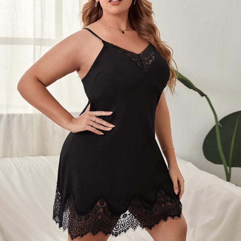 

Plus Eyelash Trim Lace Night Dress, Black