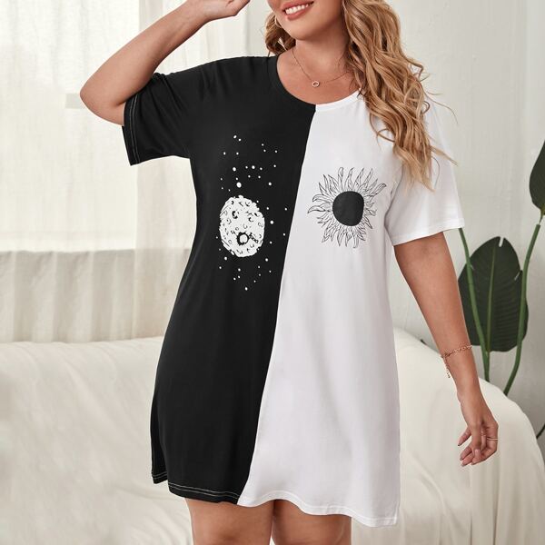 

Plus Two Tone Planet And Floral Print Nightdress, Black and white