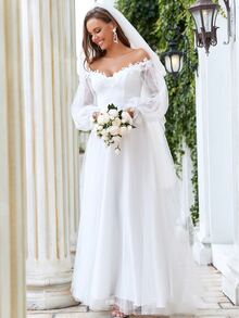 EVERPRETTY Contrast Lace Ruffle Mesh Flare Off Shoulder Wedding Dress - White - View 4