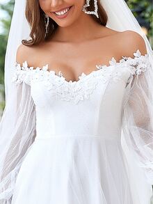 EVERPRETTY Contrast Lace Ruffle Mesh Flare Off Shoulder Wedding Dress - White - View 5
