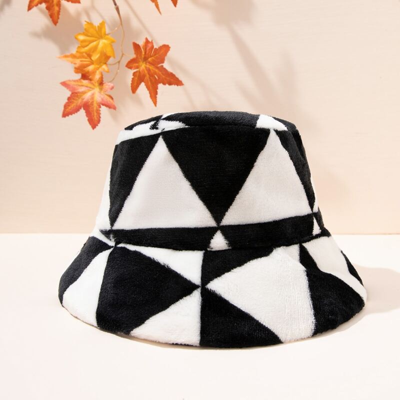 

Color Block Fluffy Bucket Hat, Black and white