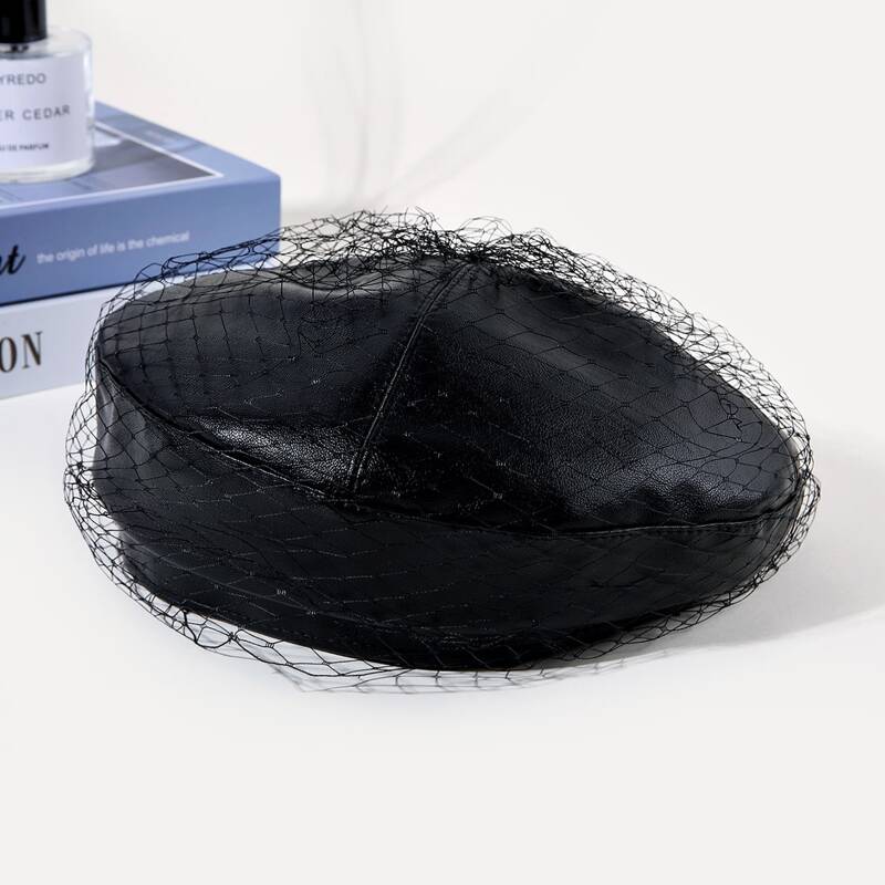 

Net Decor Solid Beret, Black