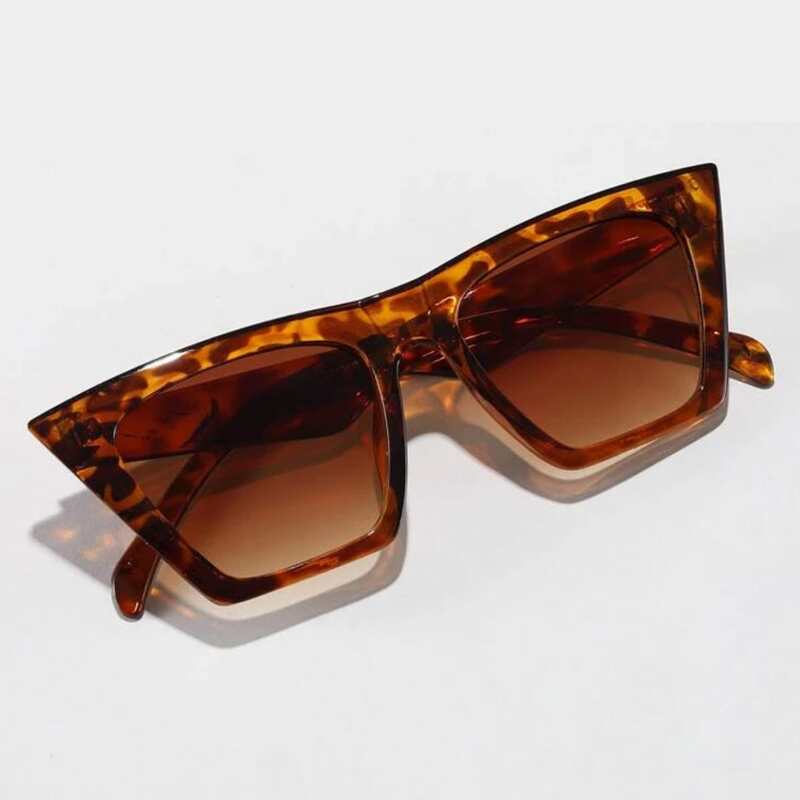 

Cat Eye Sunglasses