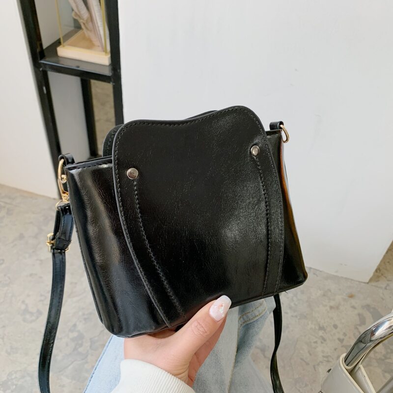

Minimalist Crossbody Bag, Black